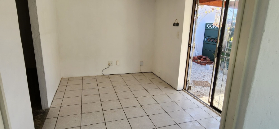 To Let 1 Bedroom Property for Rent in Kleinmond Western Cape